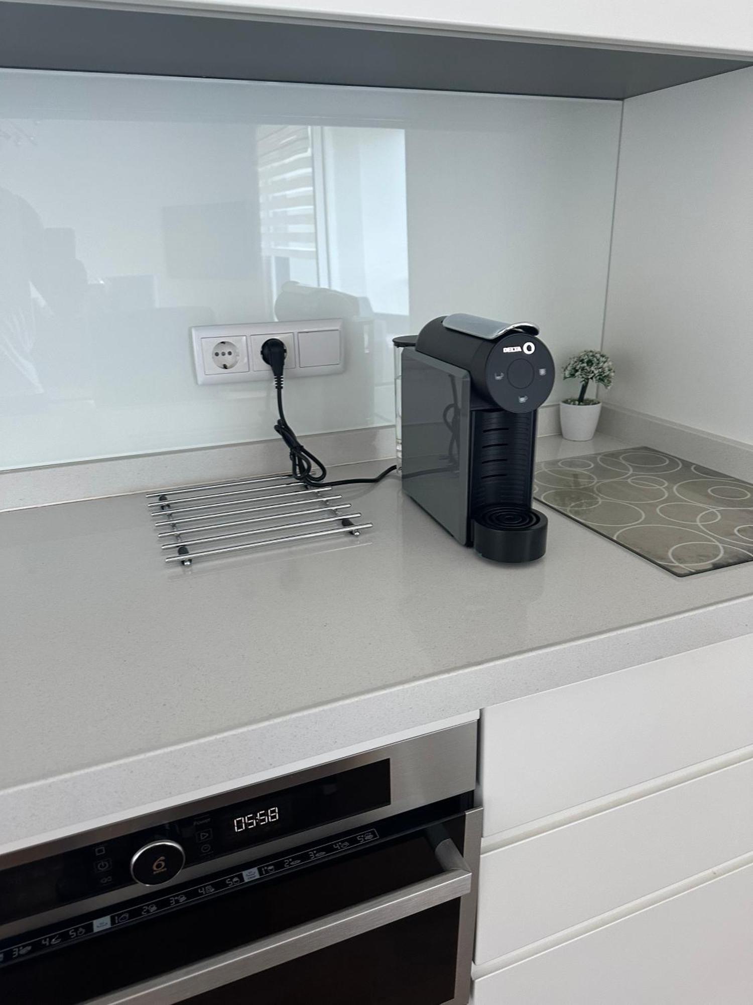 Nice And Modern Flat Near Airport Санта-Крус Экстерьер фото