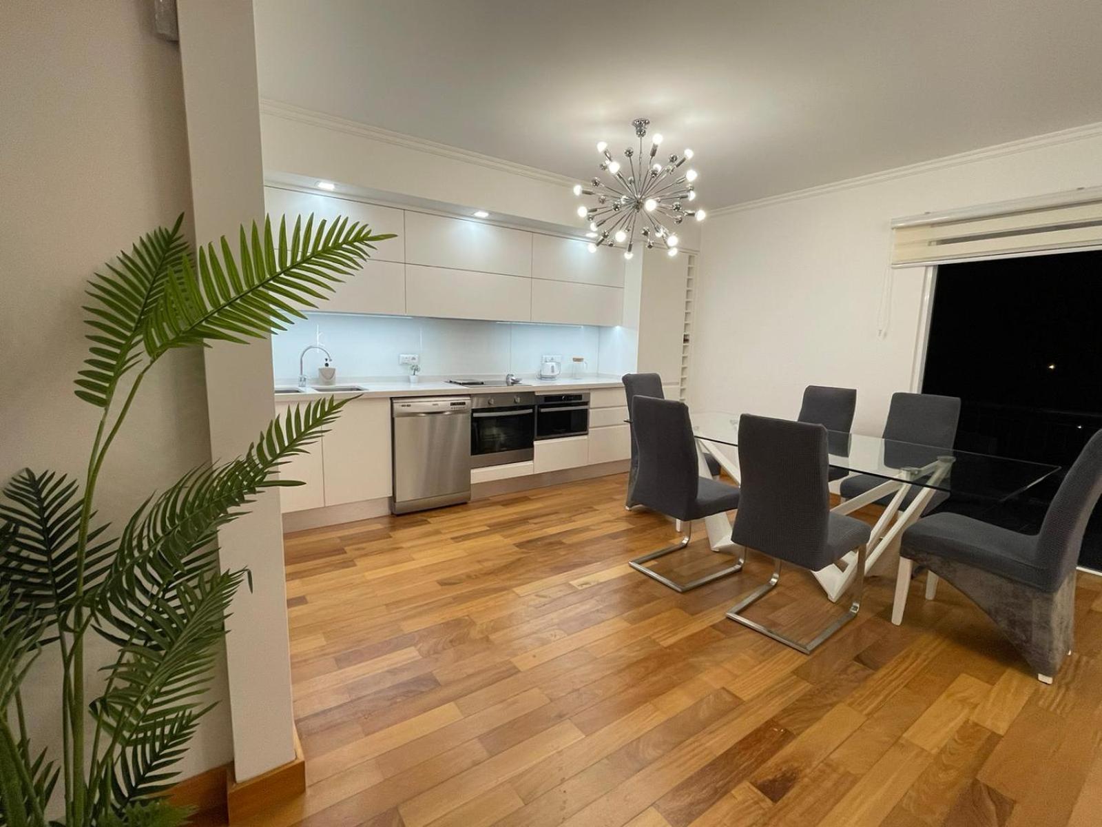 Nice And Modern Flat Near Airport Санта-Крус Экстерьер фото